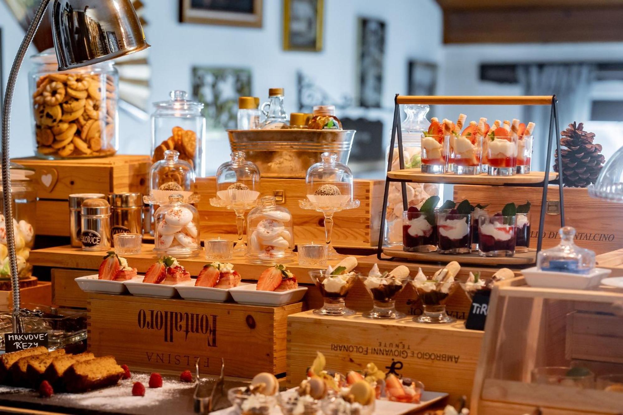 Boutique Penzion Rech Blansko Ngoại thất bức ảnh